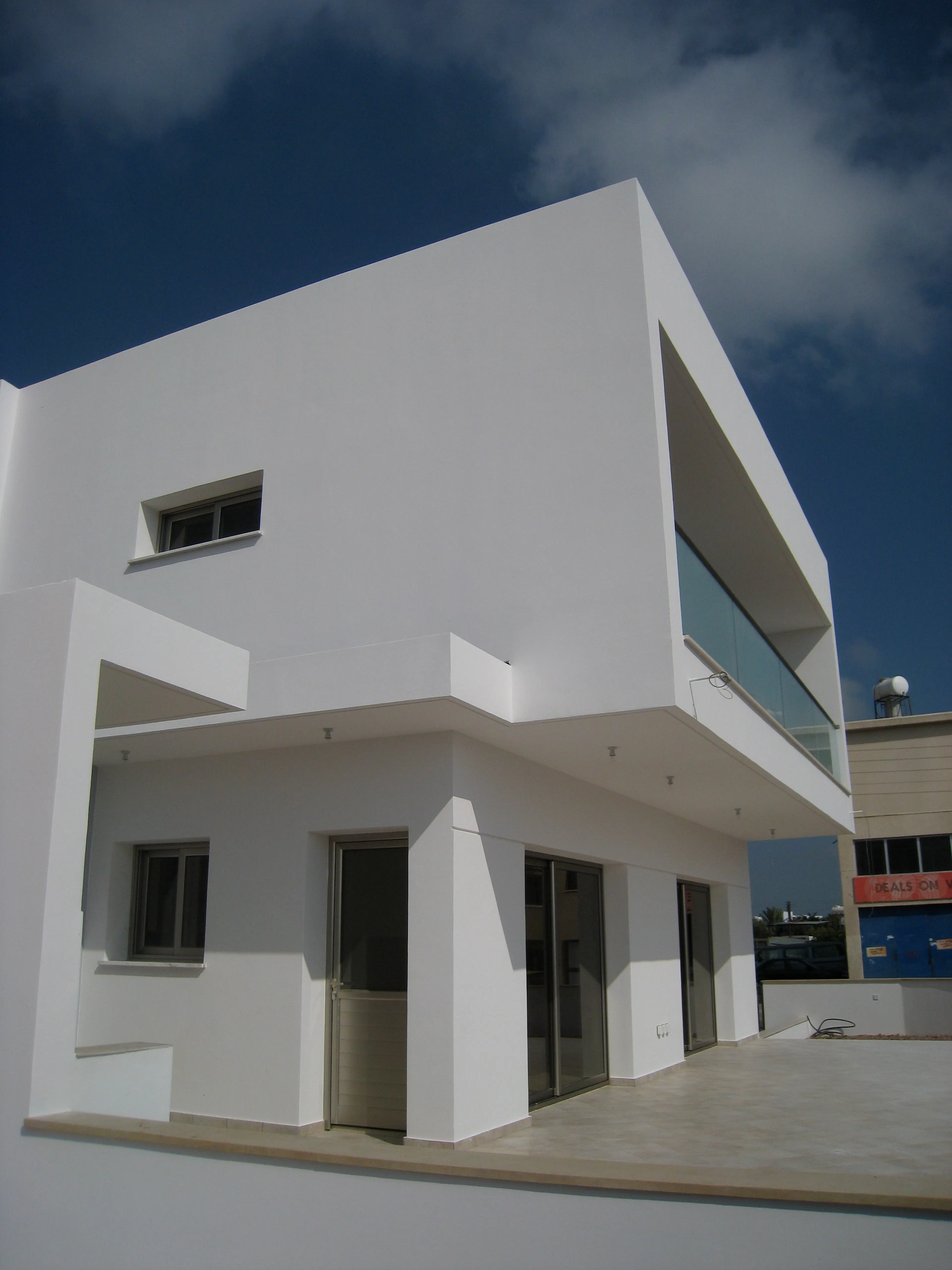 HOUSE IN PAPHOS — 6
