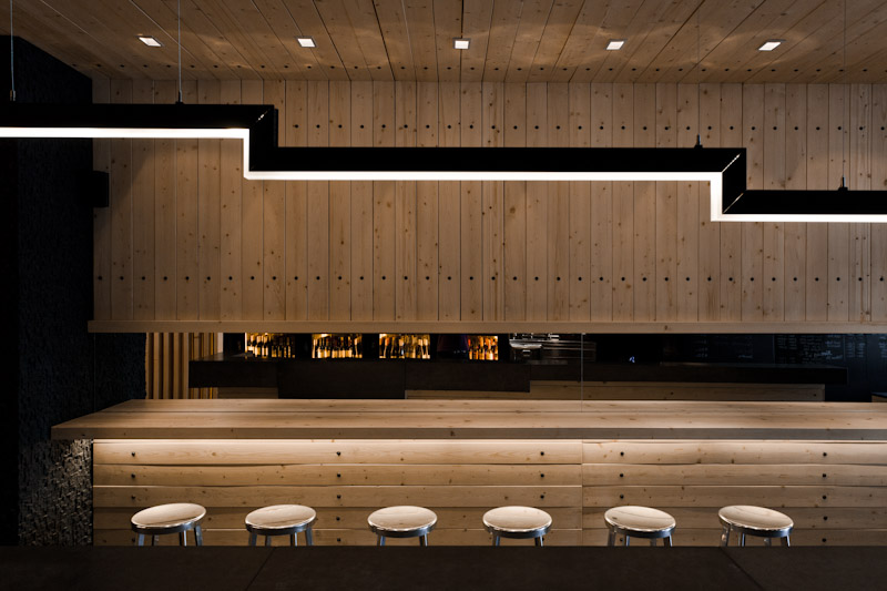 divino wine bar in budapest - Architizer