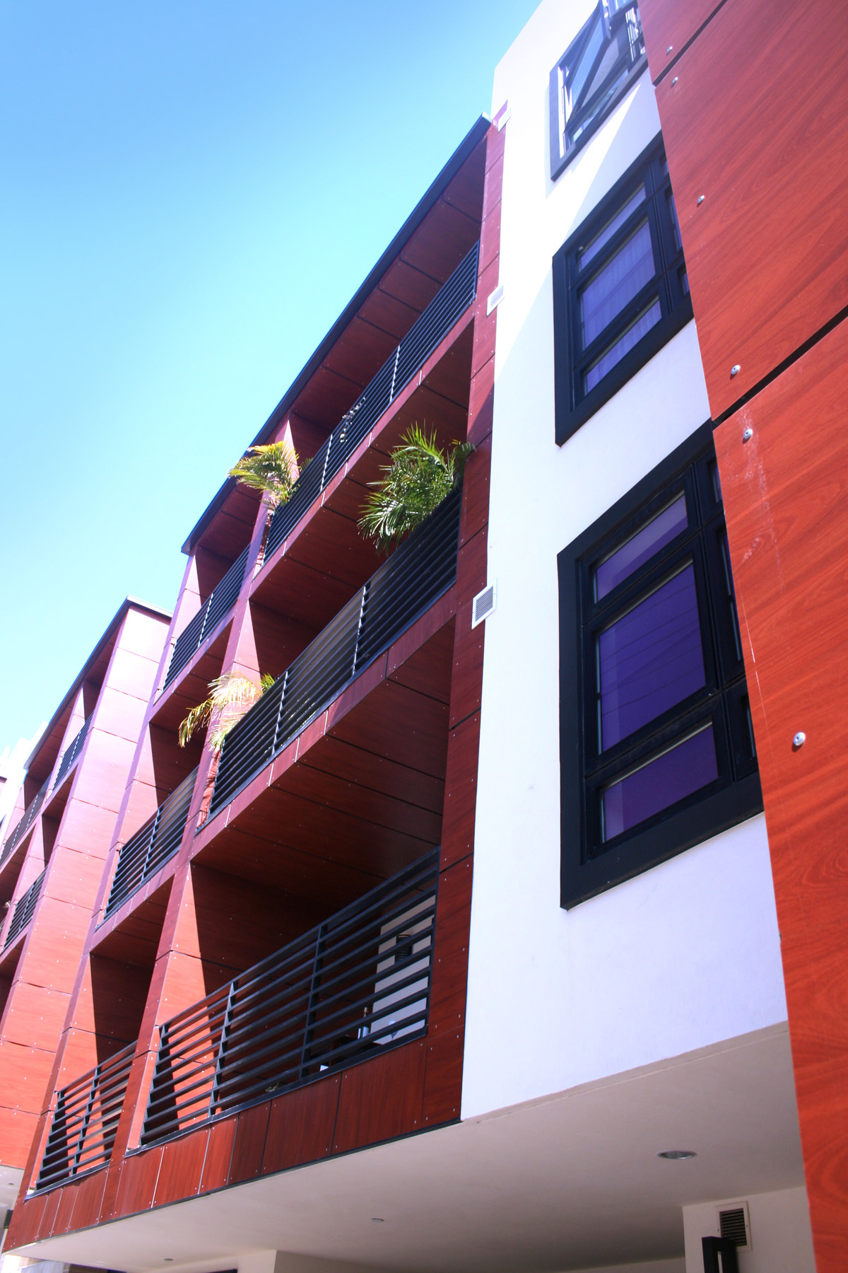 © Bondanelli Design Group. Inc.