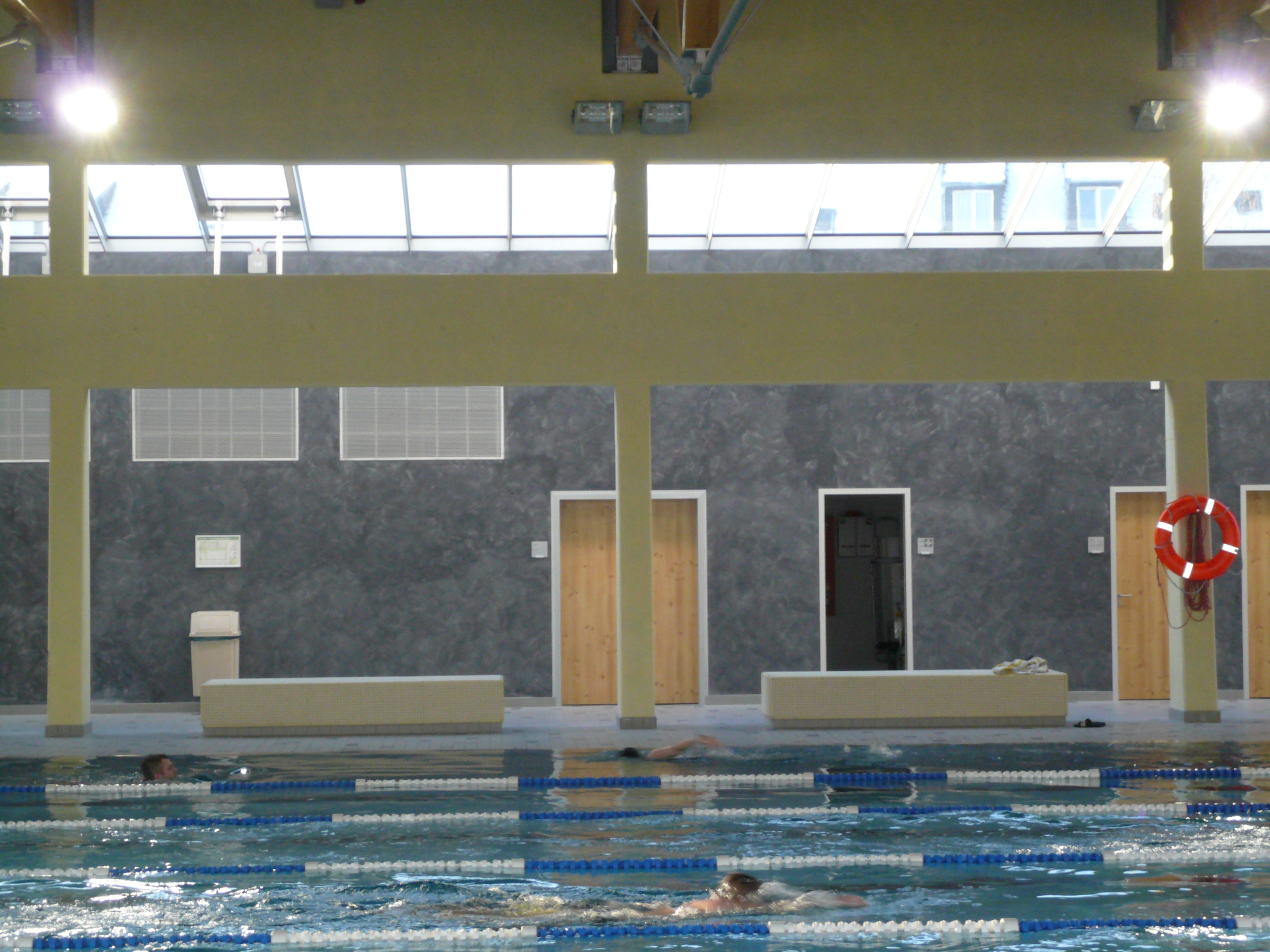 Sportbad an der Elster Architizer