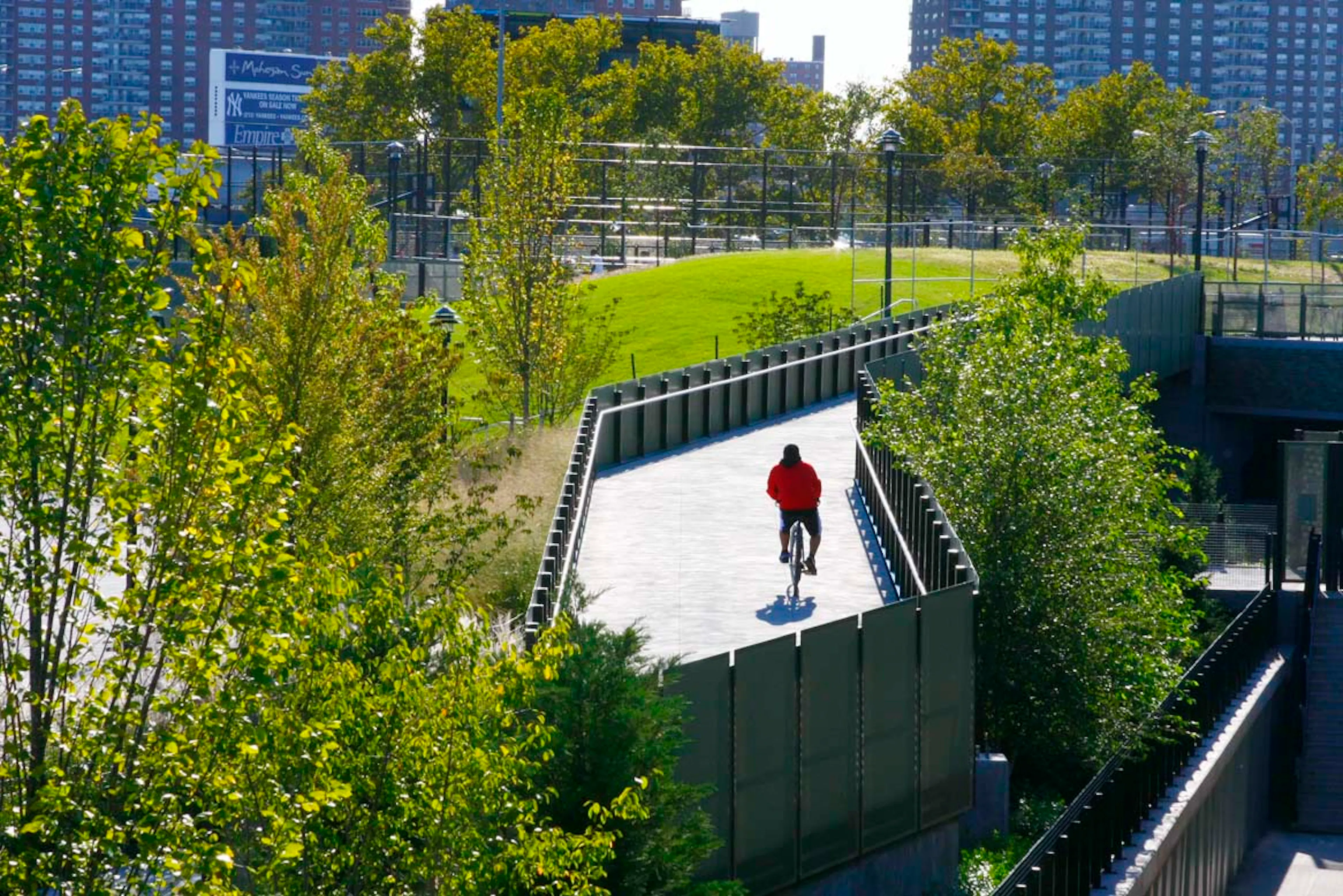 Hunter's Point South Waterfront Park — 1