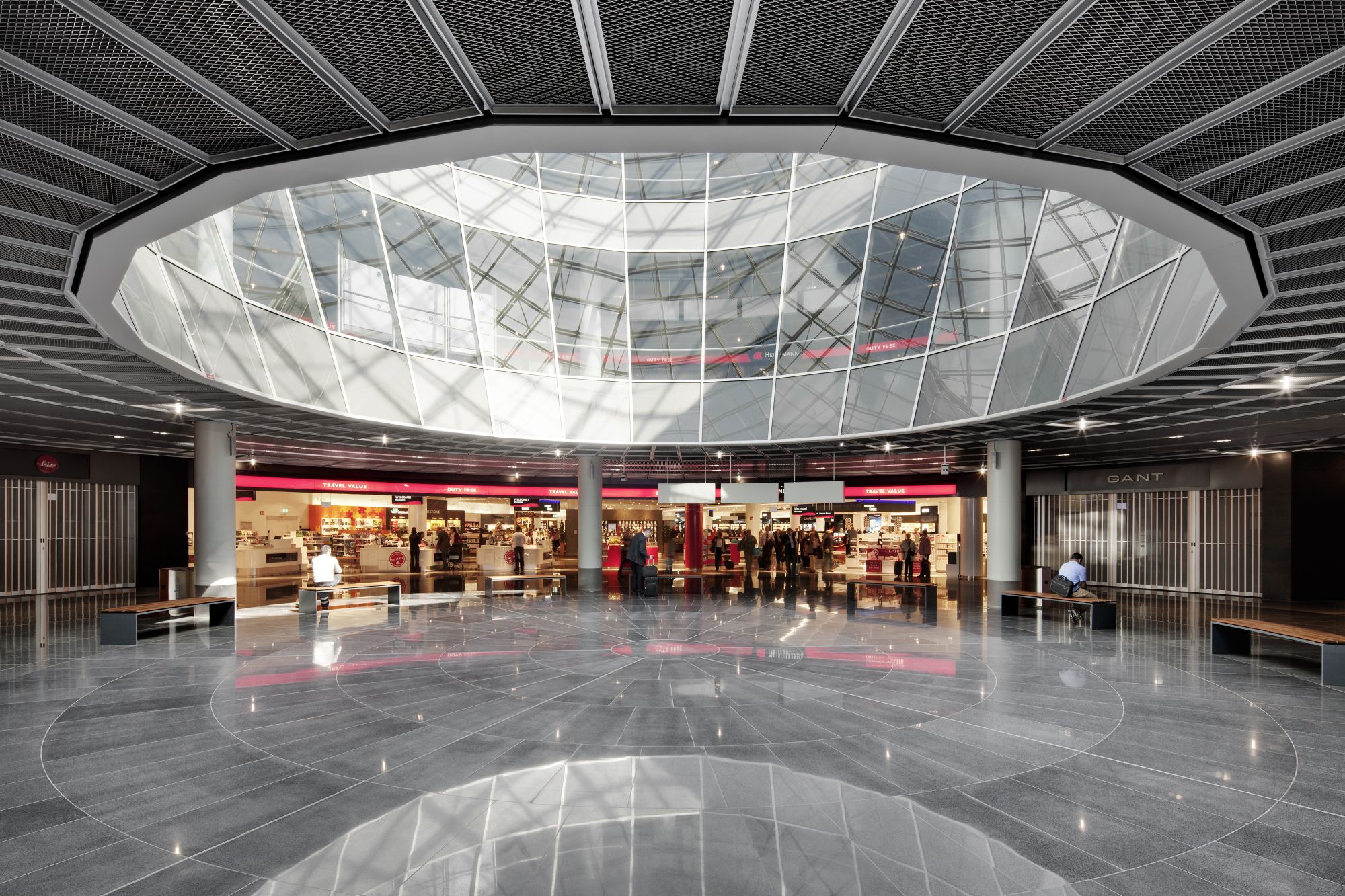 Frankfurt Airport, Extension of Pier A-West by gmp von