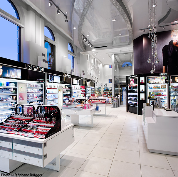 Jean Coutu Pharmacy Downtown Montreal by Groupe Chagall Architizer