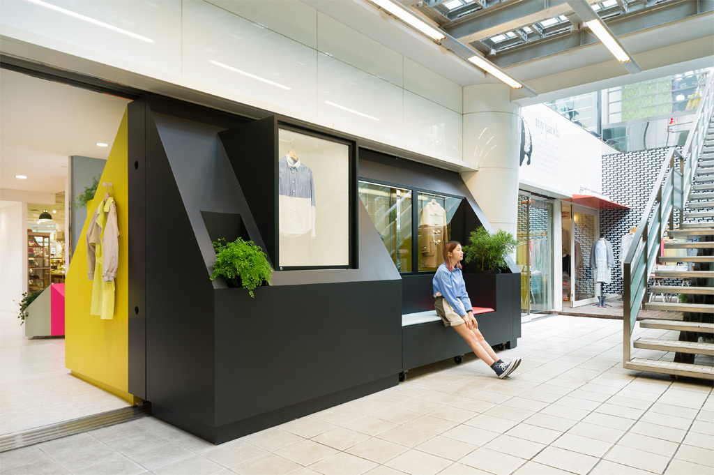 © Torafu Architects