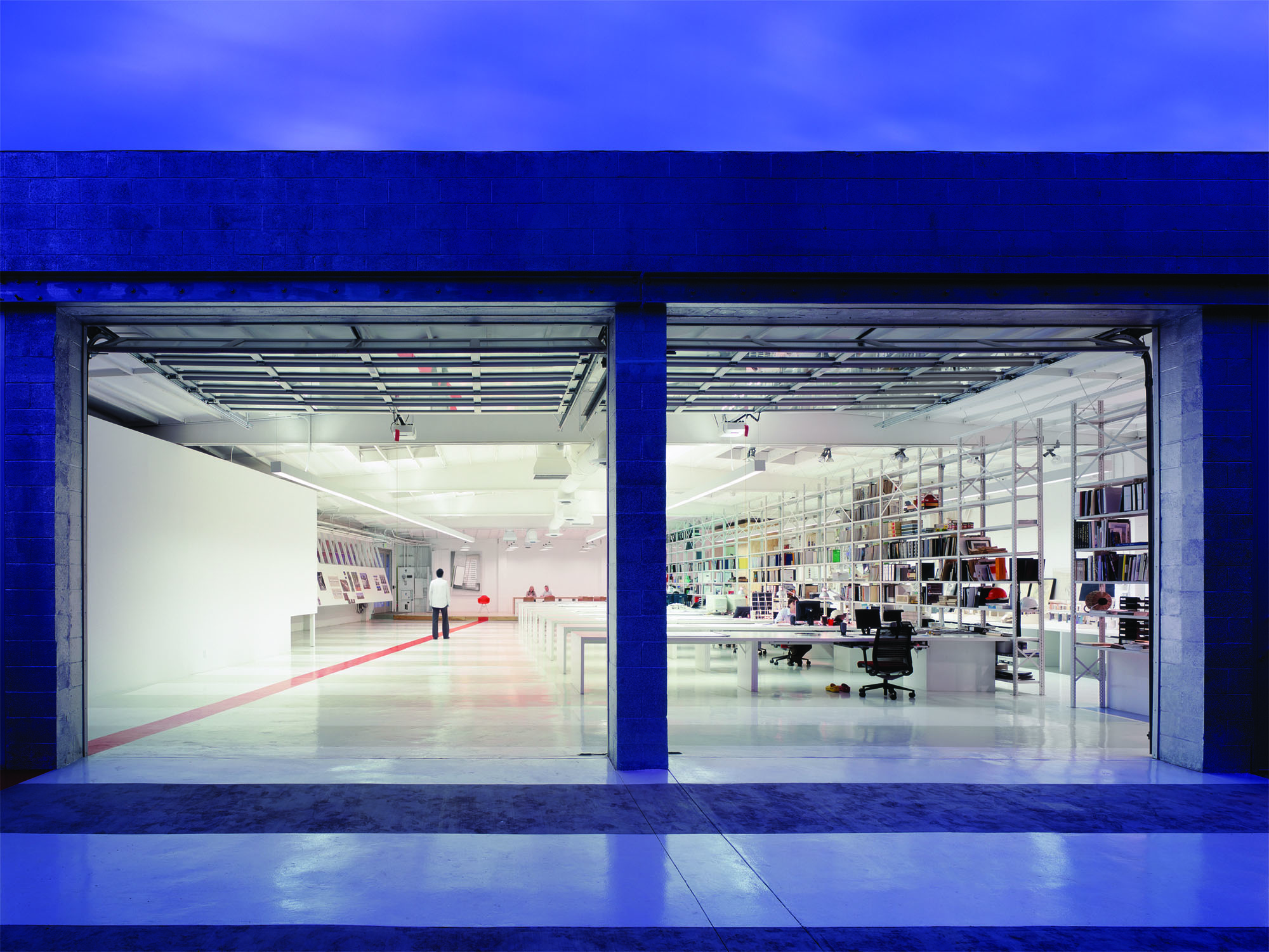 © LEHRER ARCHITECTS LA