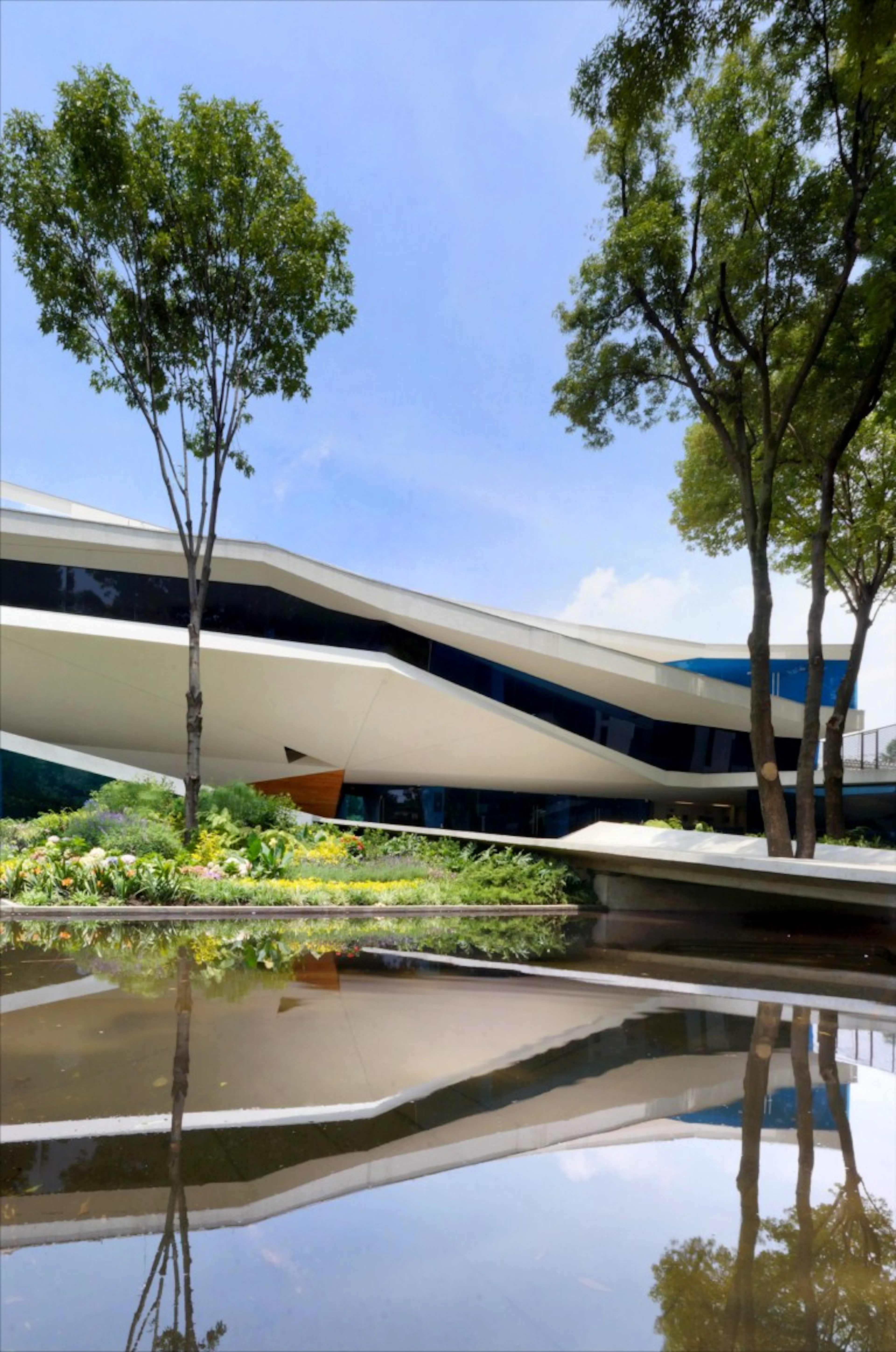 Centro Cultural Roberto Cantoral — 1