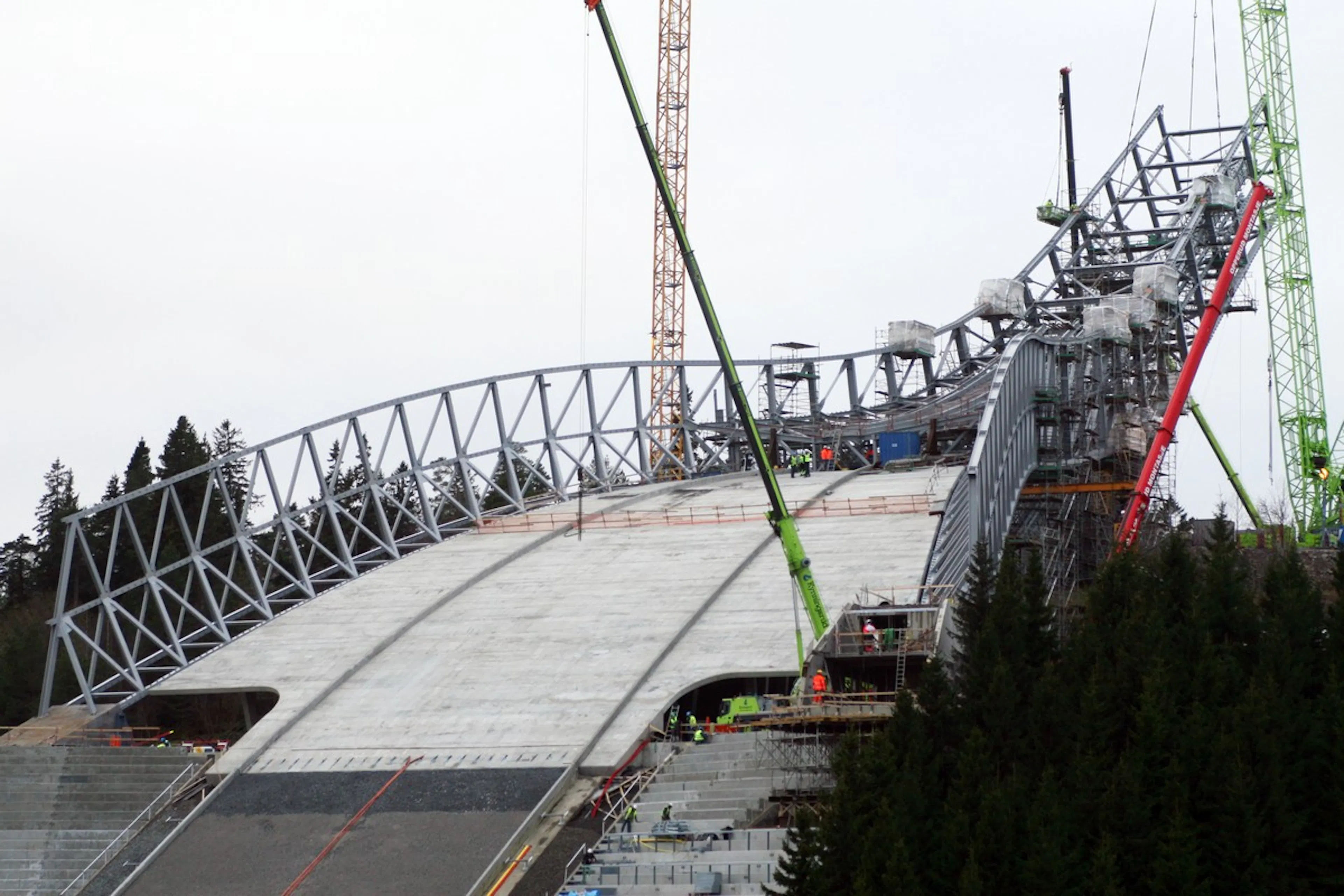 New Holmenkollen Ski Jump — 13