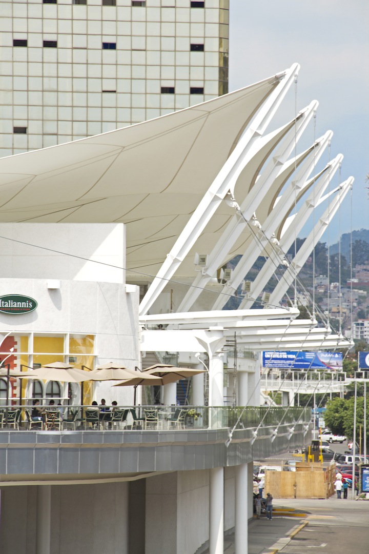 Idea 116388 Plaza Las Américas in Morelia, Mexico Architizer