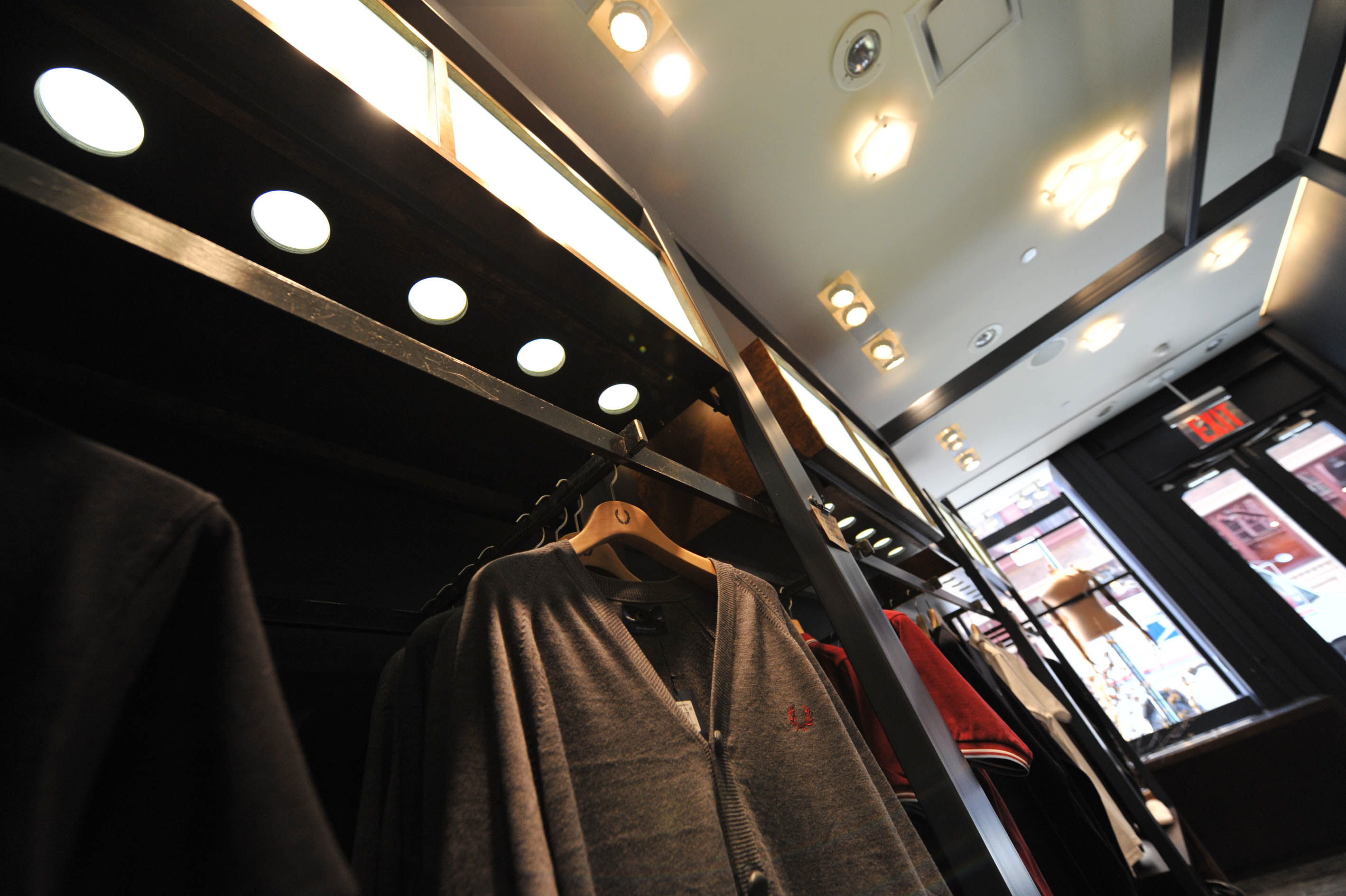 fred perry boutique by formactiv architecture.design.technology p.c. Architizer